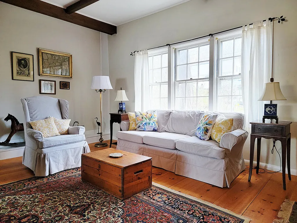65 Bristol Road Damariscotta ME 04543