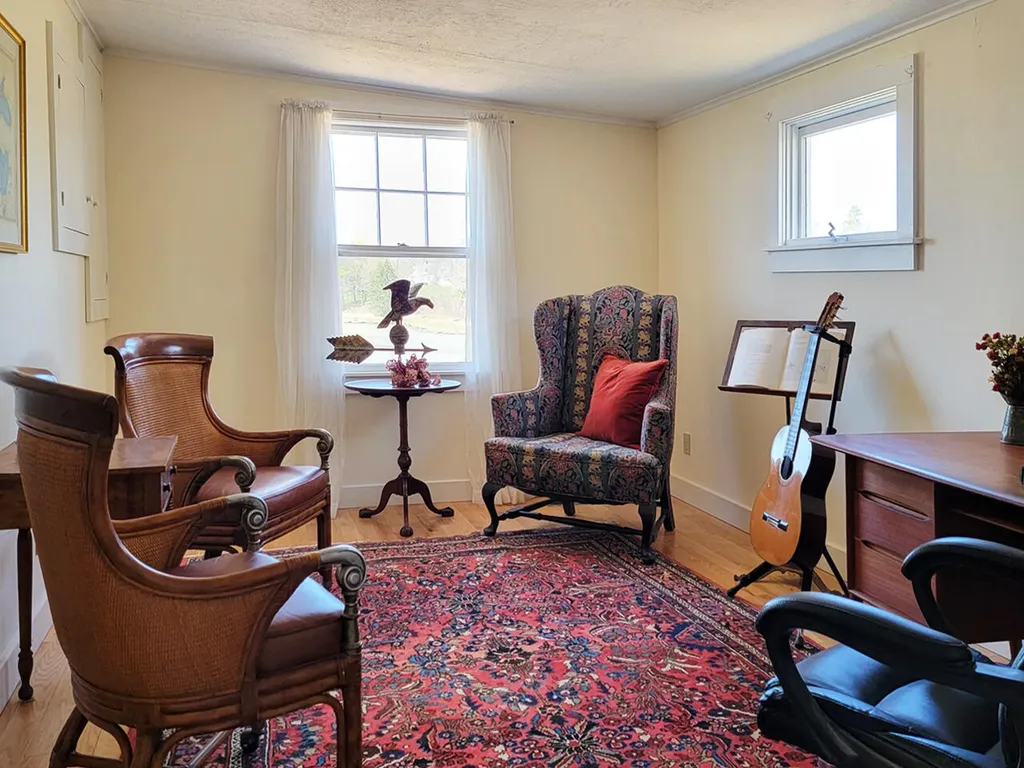 65 Bristol Road Damariscotta ME 04543