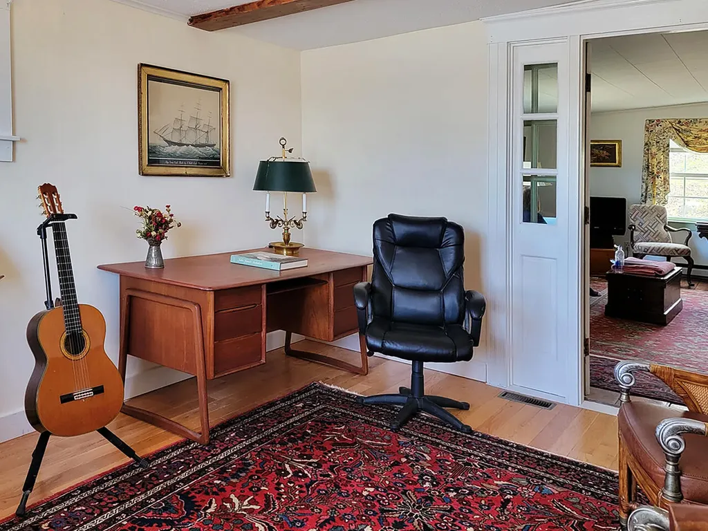 65 Bristol Road Damariscotta ME 04543