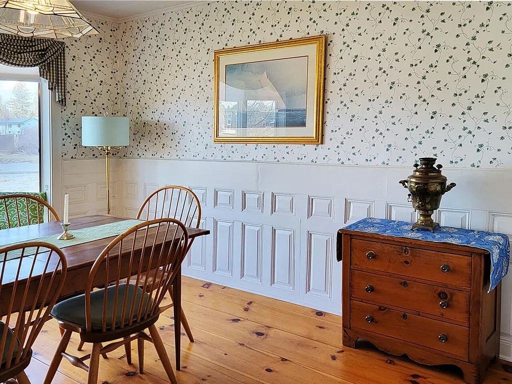 65 Bristol Road Damariscotta ME 04543
