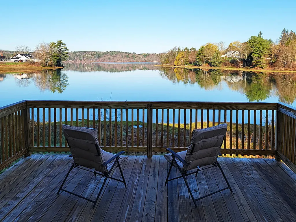 65 Bristol Road Damariscotta ME 04543
