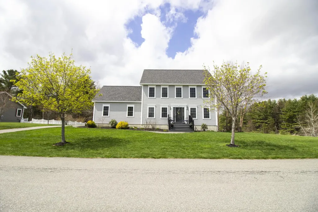 34 Virginia Lane Bangor ME 04401
