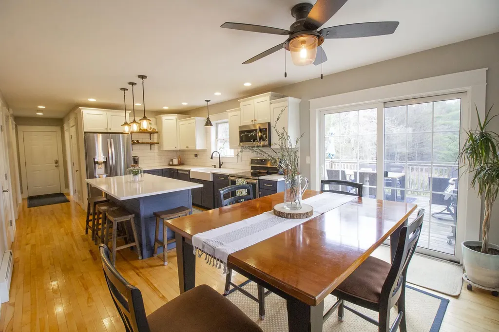 34 Virginia Lane Bangor ME 04401
