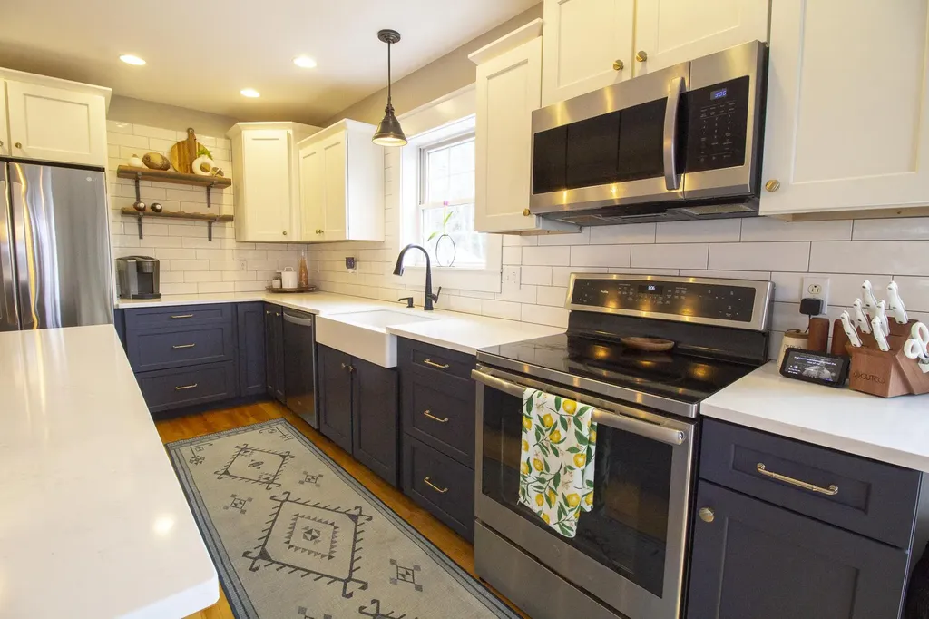 34 Virginia Lane Bangor ME 04401