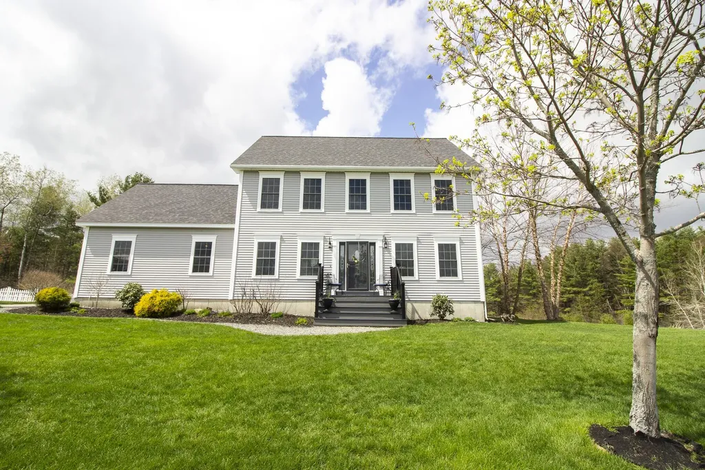 34 Virginia Lane Bangor ME 04401