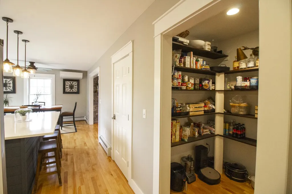 34 Virginia Lane Bangor ME 04401