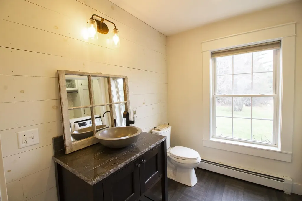 34 Virginia Lane Bangor ME 04401
