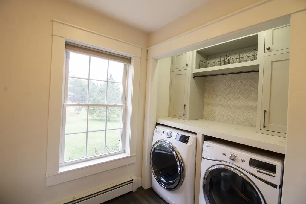 34 Virginia Lane Bangor ME 04401