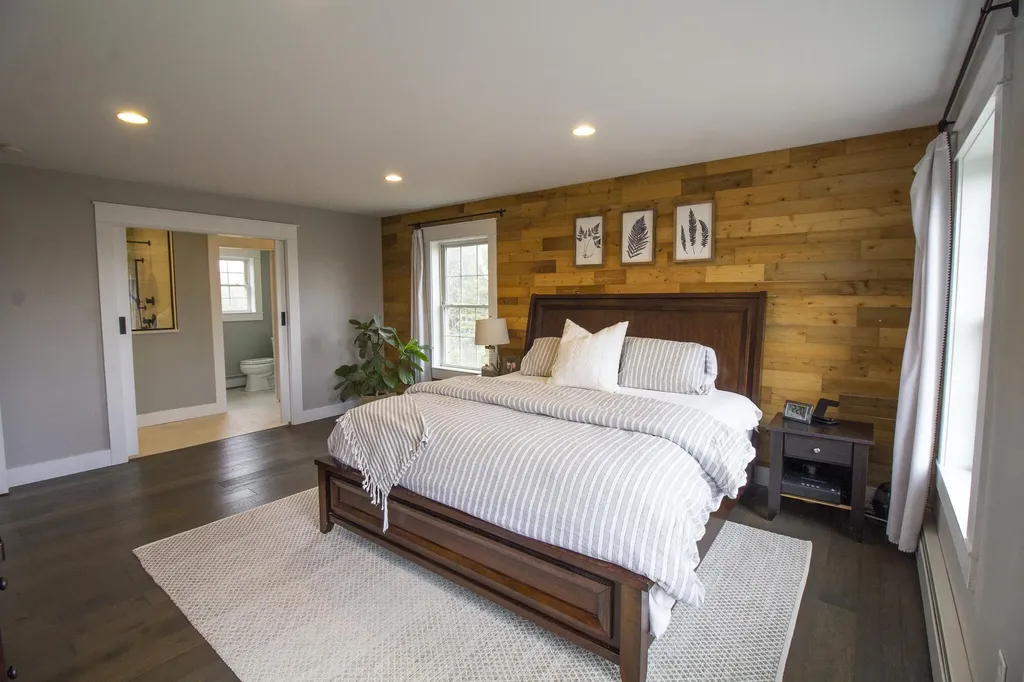 34 Virginia Lane Bangor ME 04401