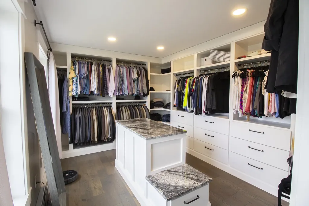 34 Virginia Lane Bangor ME 04401