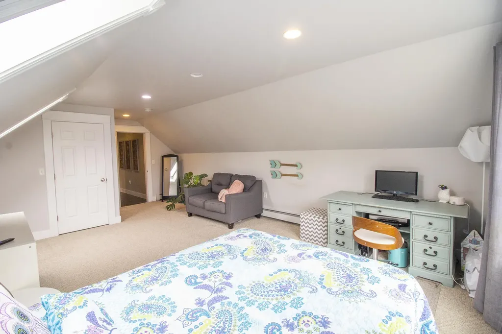 34 Virginia Lane Bangor ME 04401