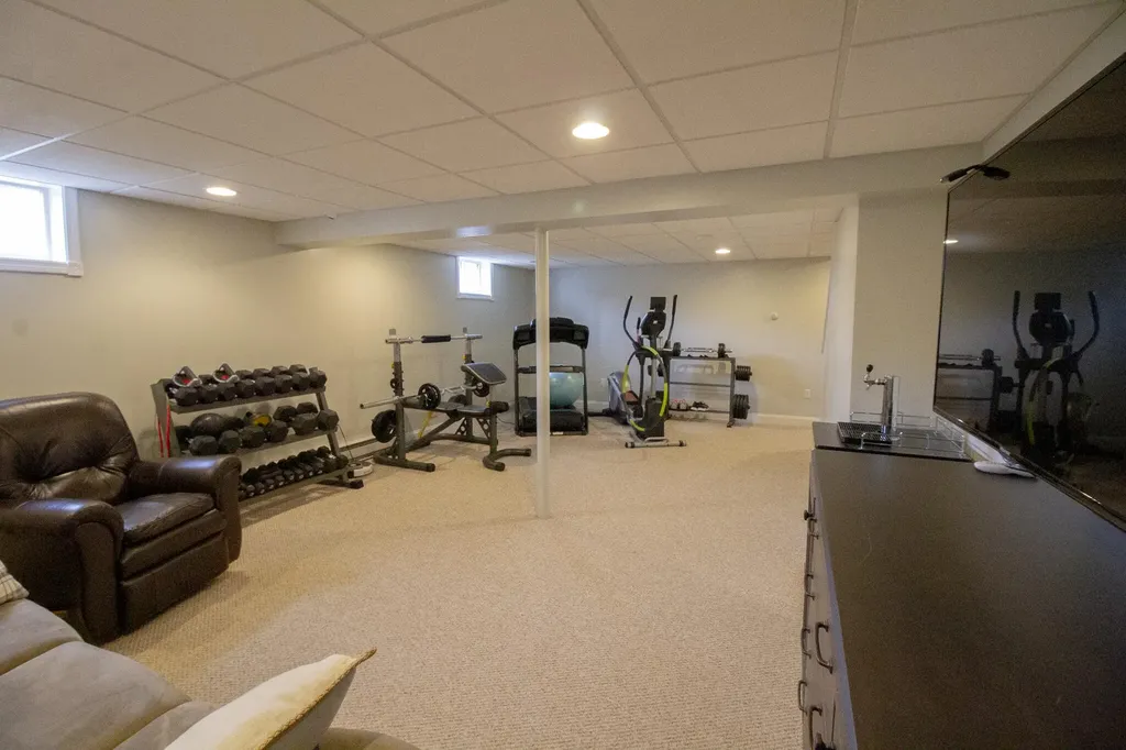 34 Virginia Lane Bangor ME 04401