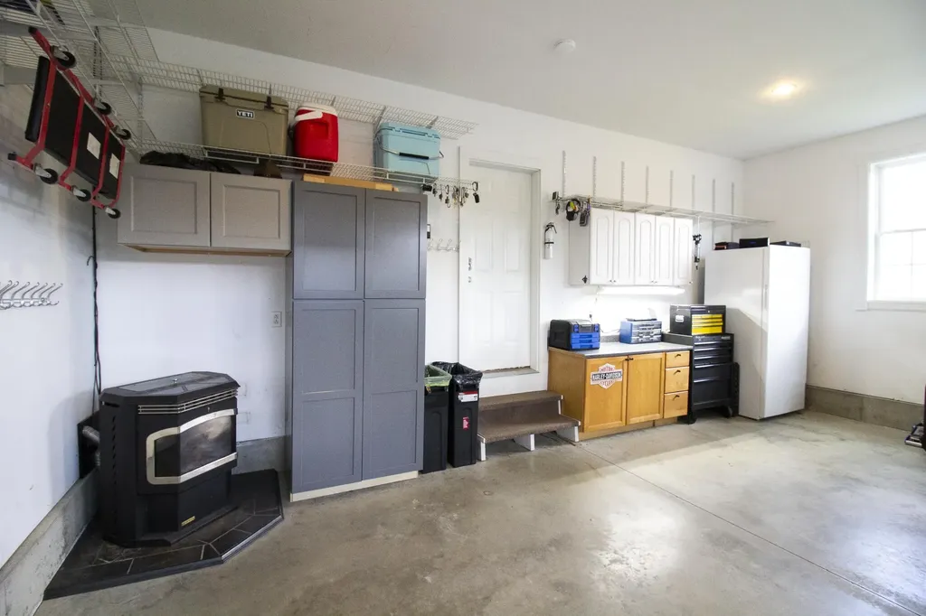 34 Virginia Lane Bangor ME 04401