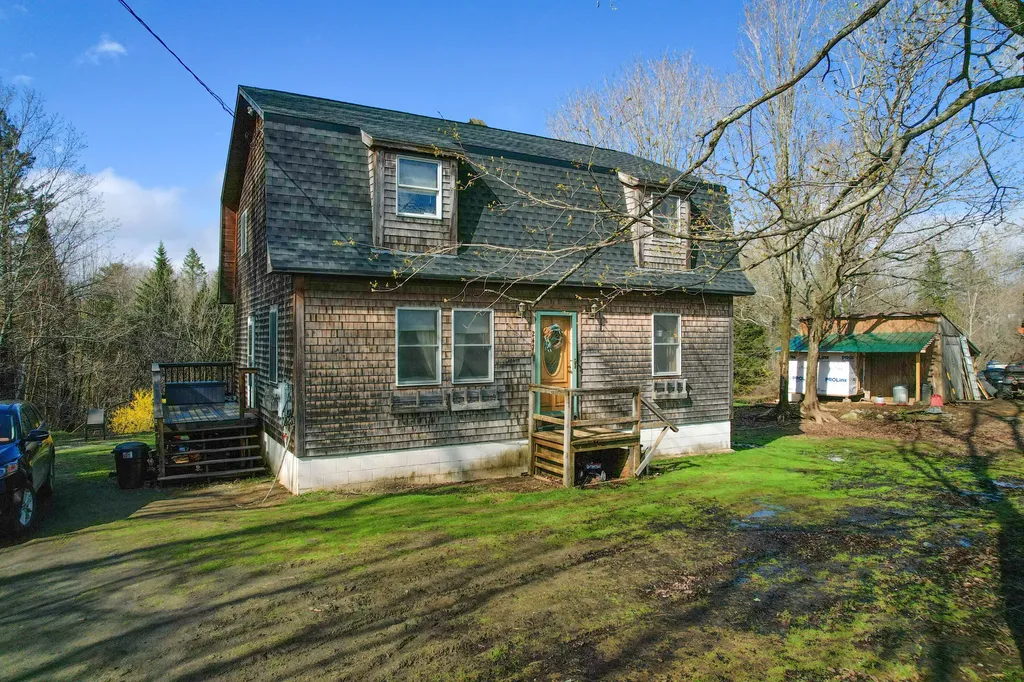 247 Bryant Road Dover-foxcroft ME 04426