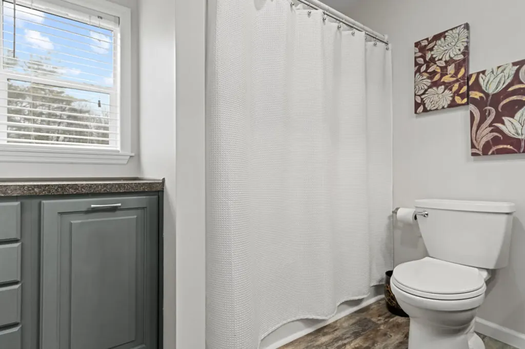 63 Allen Road Pownal ME 04069