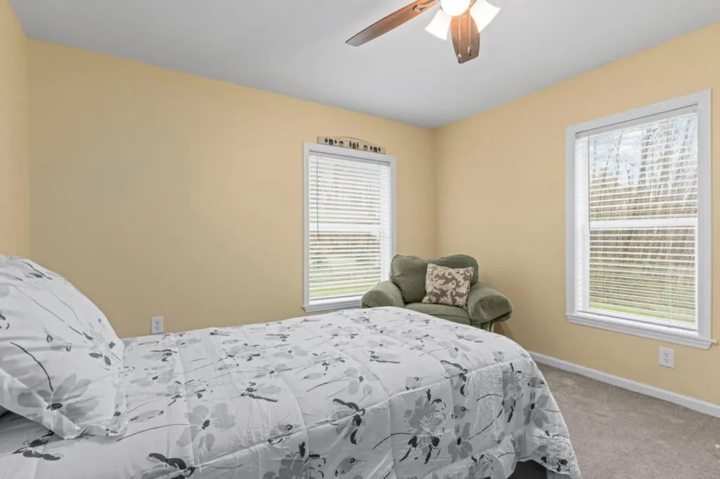 63 Allen Road Pownal ME 04069