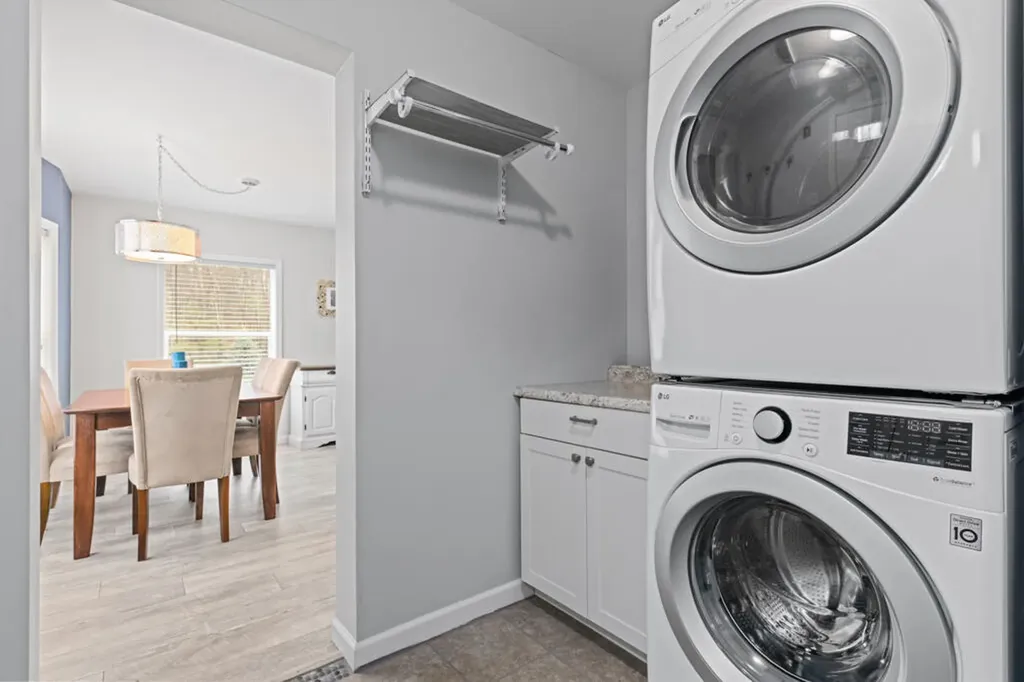 63 Allen Road Pownal ME 04069