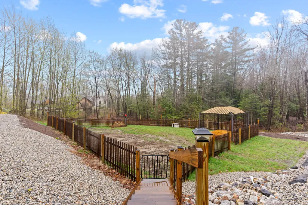 63 Allen Road Pownal ME 04069
