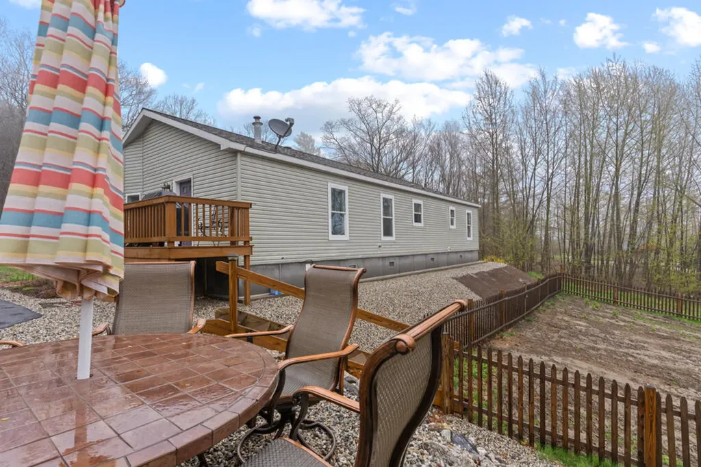 63 Allen Road Pownal ME 04069
