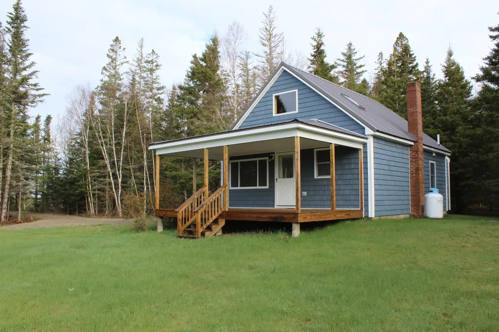 164 Leach Point Road Perry ME 04667