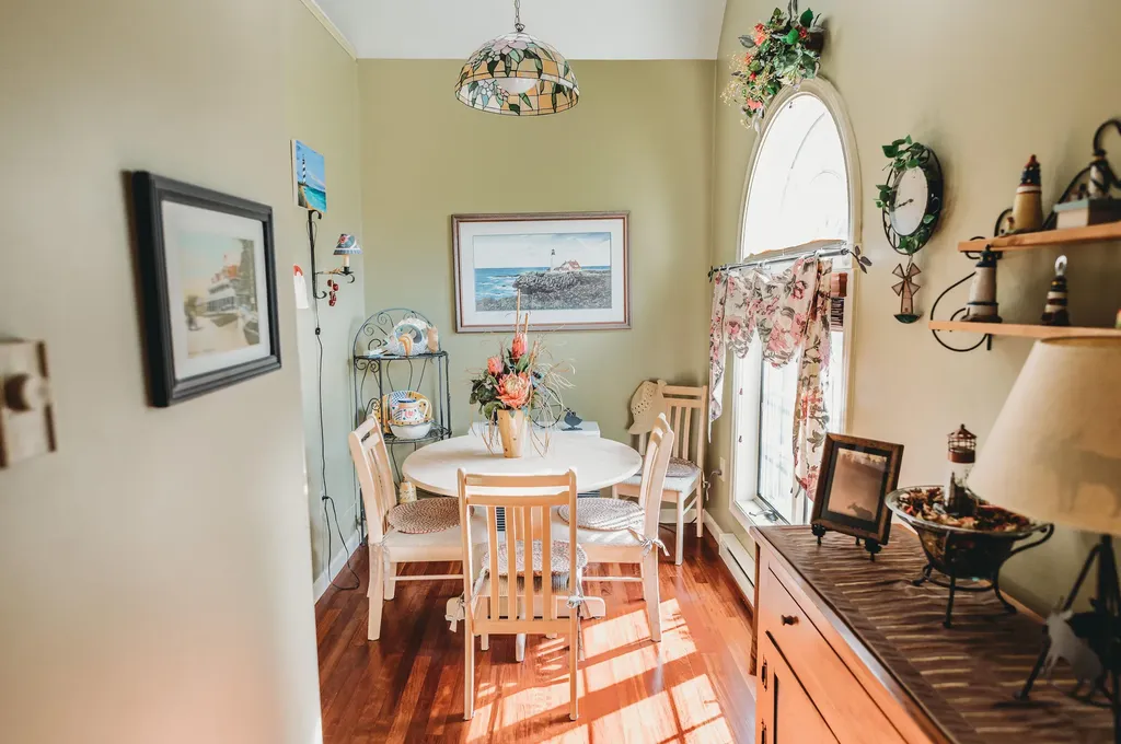 5 Peony Court Naples ME 04055