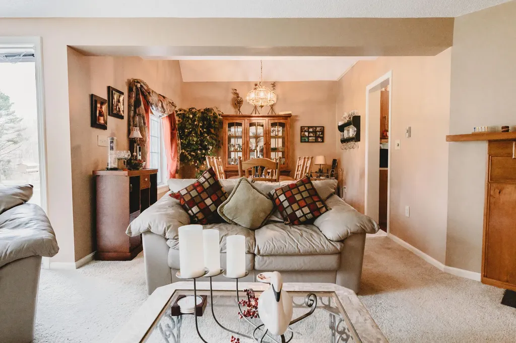 5 Peony Court Naples ME 04055