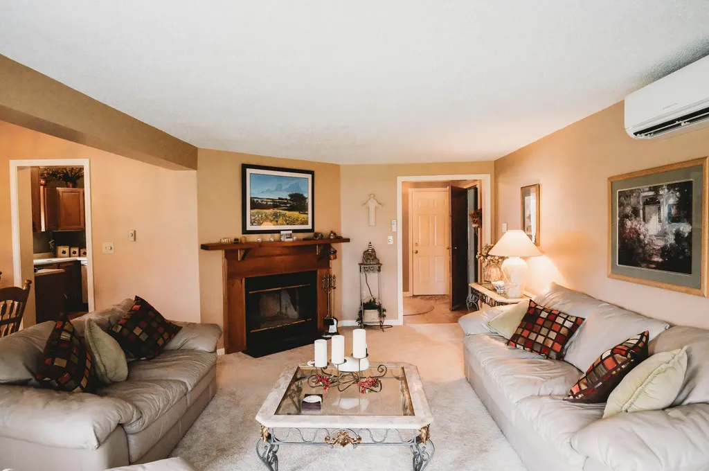 5 Peony Court Naples ME 04055
