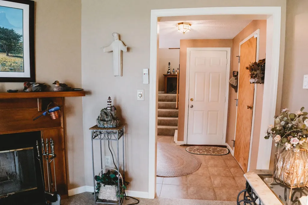 5 Peony Court Naples ME 04055