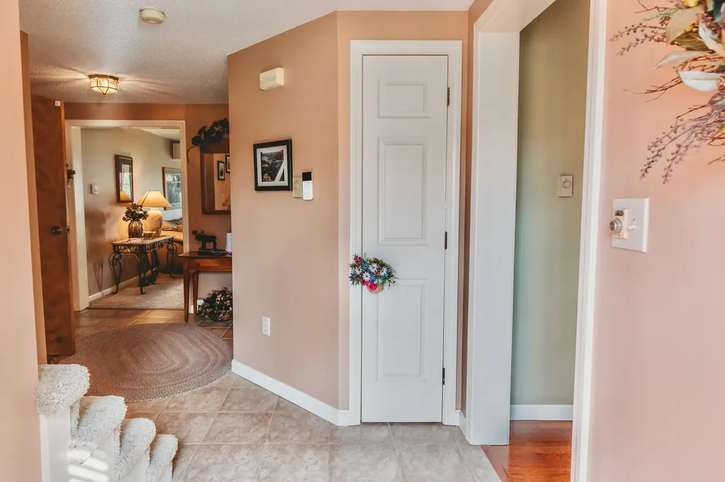 5 Peony Court Naples ME 04055