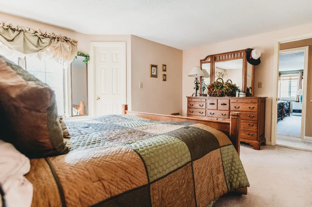 5 Peony Court Naples ME 04055