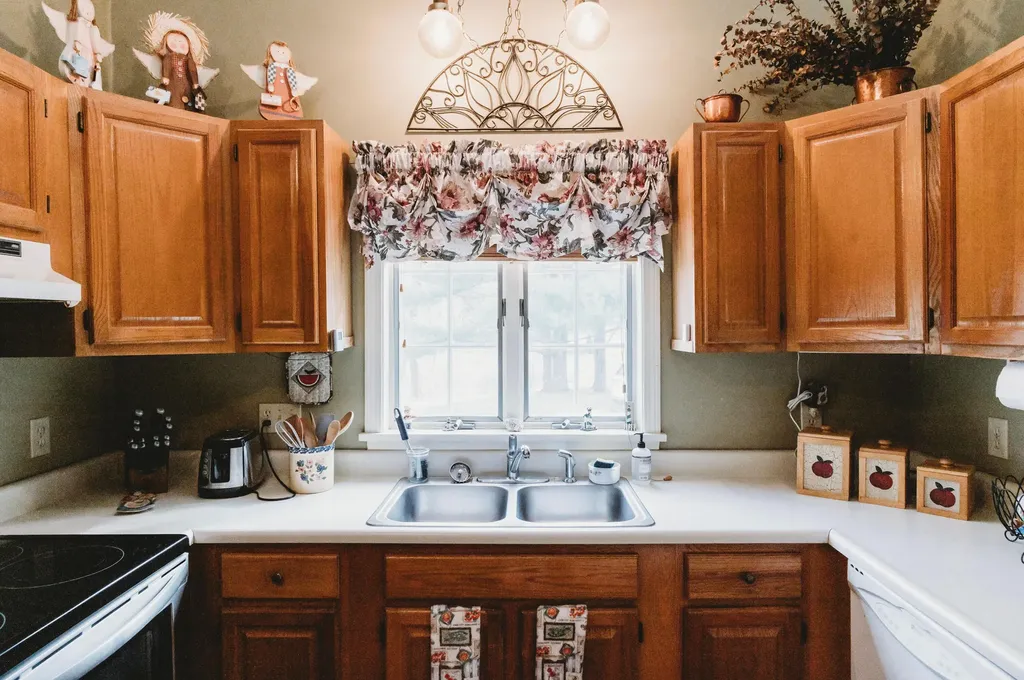 5 Peony Court Naples ME 04055