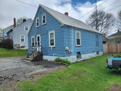 22 Donald Street Waterville ME 04901