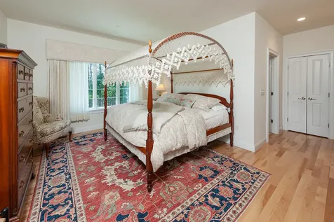 100 Shepards Cove Road Kittery ME 03904