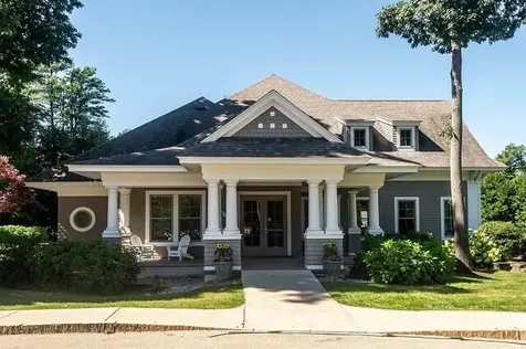 100 Shepards Cove Road Kittery ME 03904