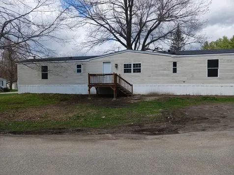 49 Chestnut Drive Poland ME 04274