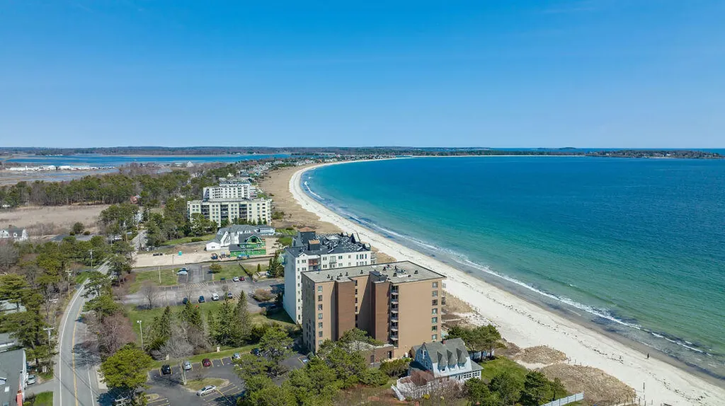 205 E East Grand Avenue Old Orchard Beach ME 04064