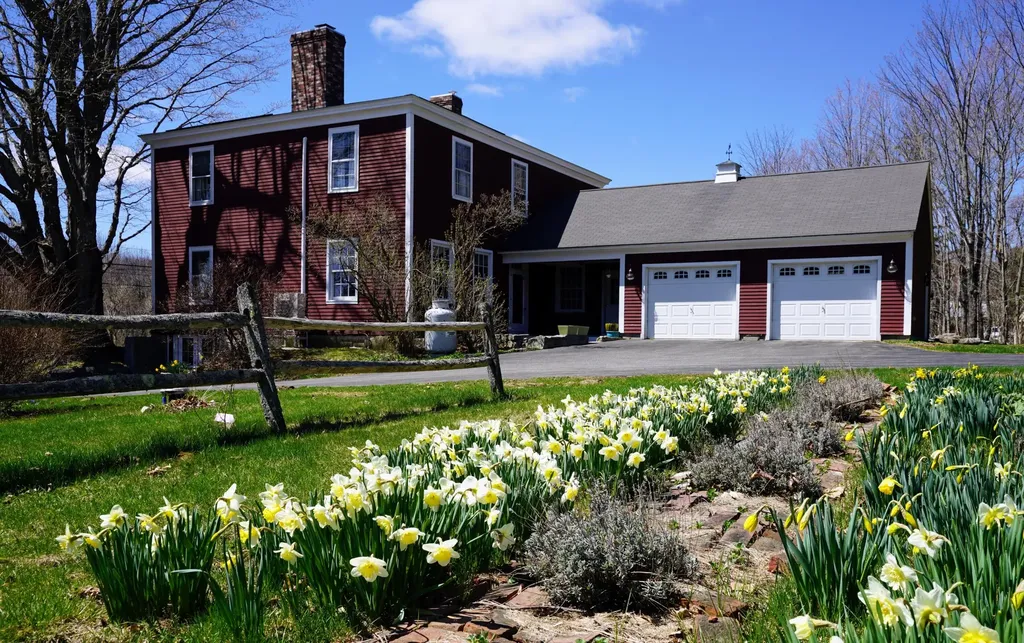 329 Winthrop Street Hallowell ME 04347