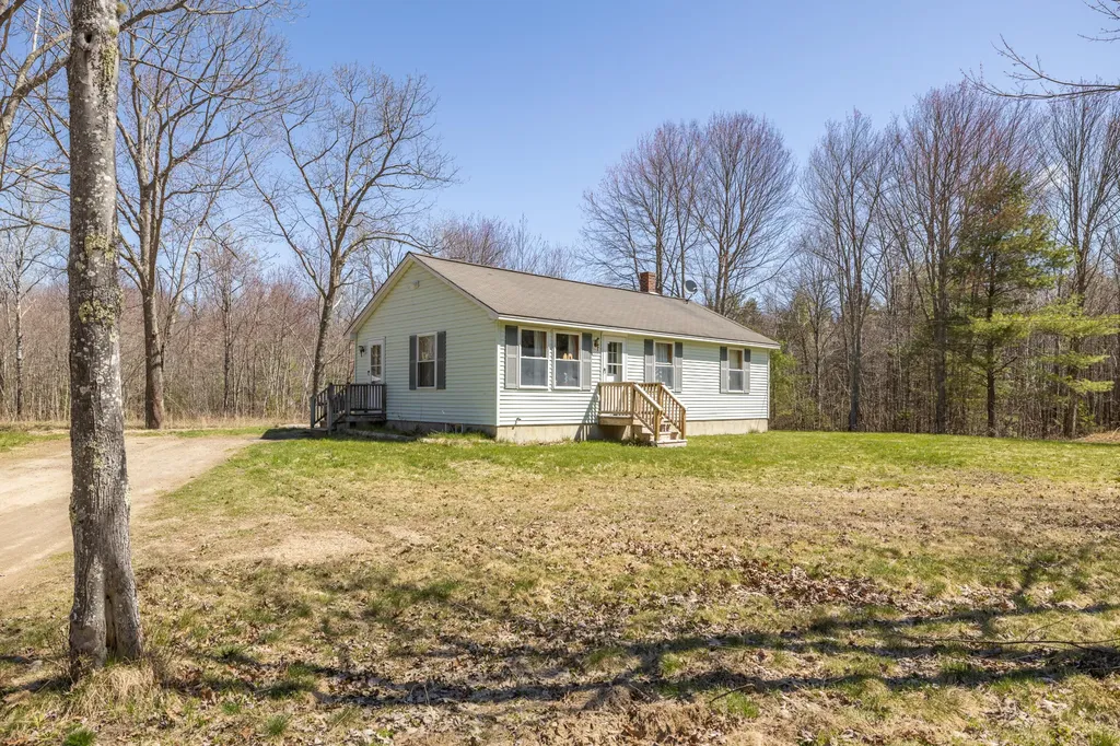 31 Never Judys Way Kennebunk ME 04043