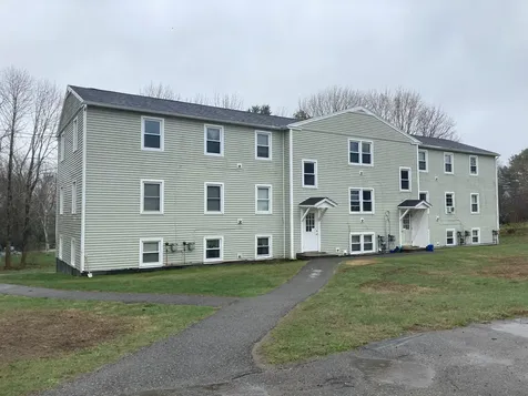 7 Gilchrest Street Thomaston ME 04861