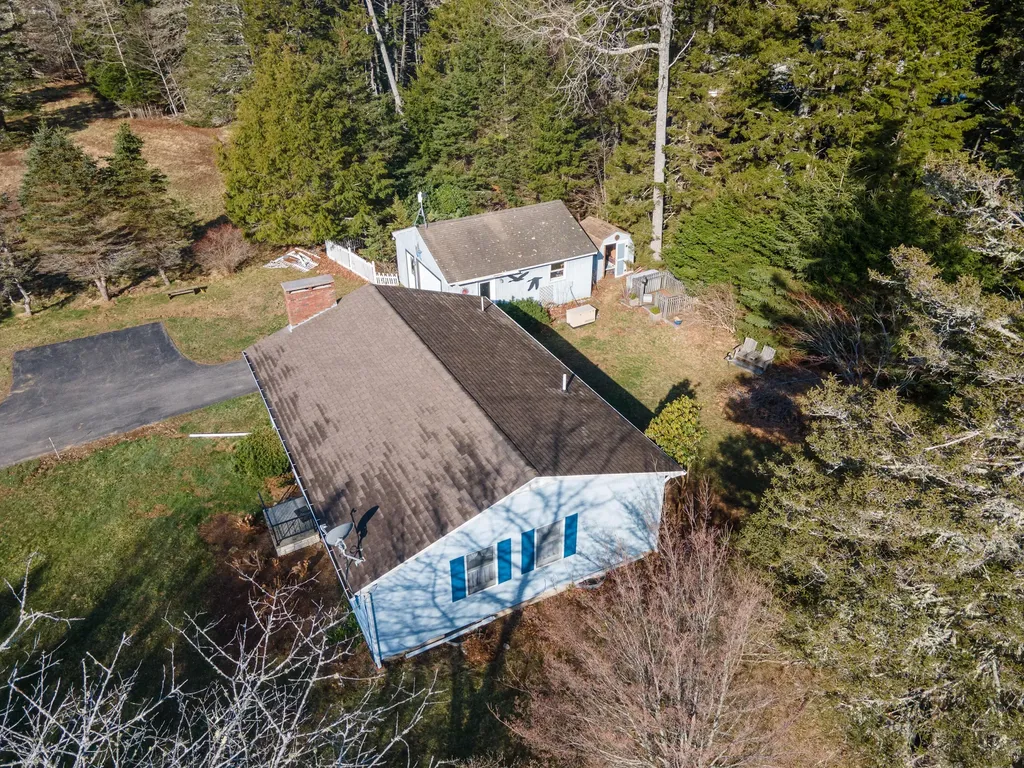 62 Quaco Road Deer Isle ME 04627