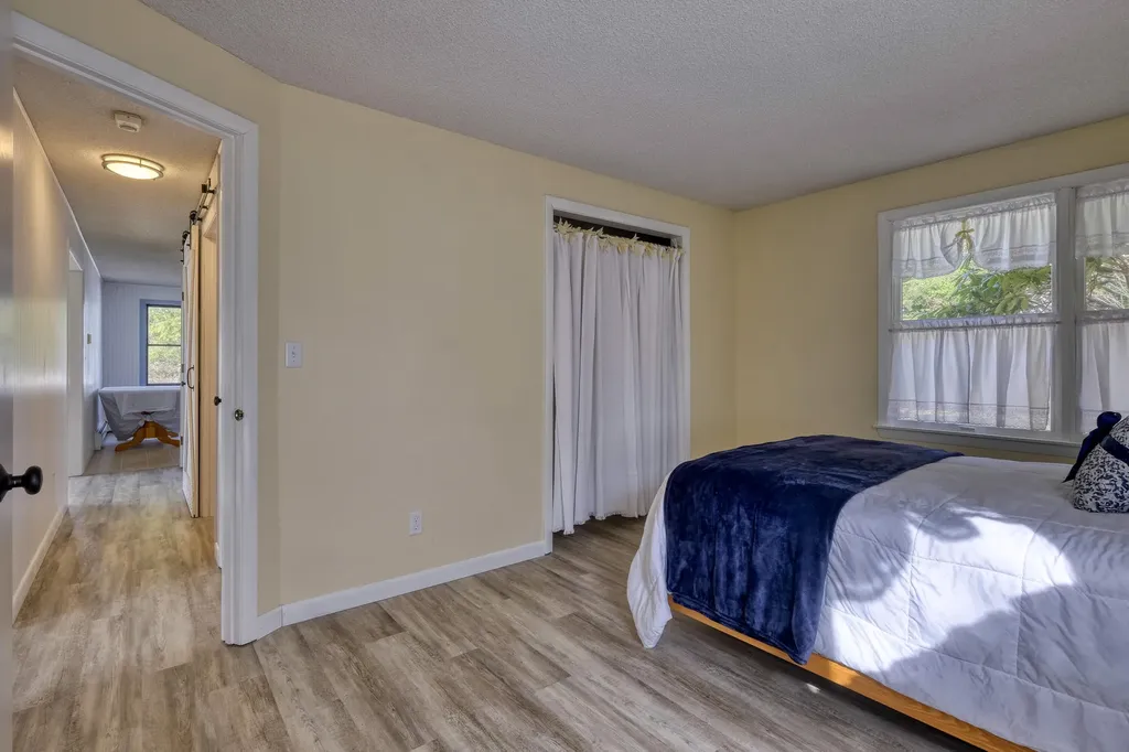 62 Quaco Road Deer Isle ME 04627