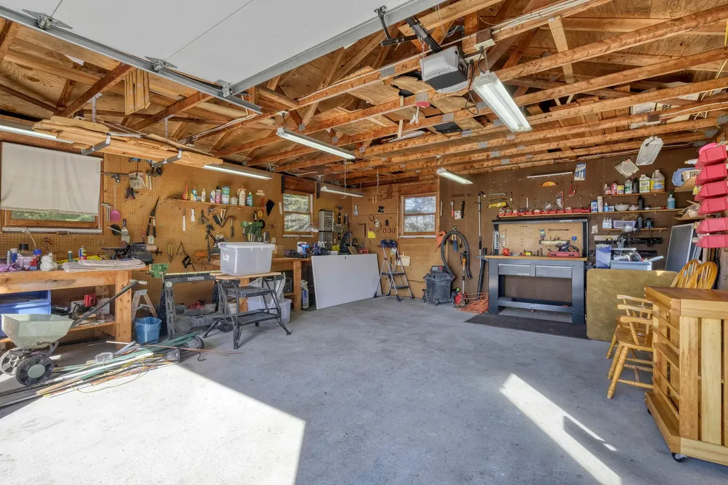 62 Quaco Road Deer Isle ME 04627