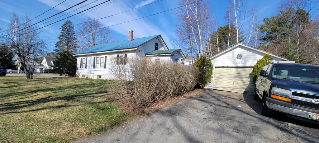 793 Union Street Bangor ME 04401