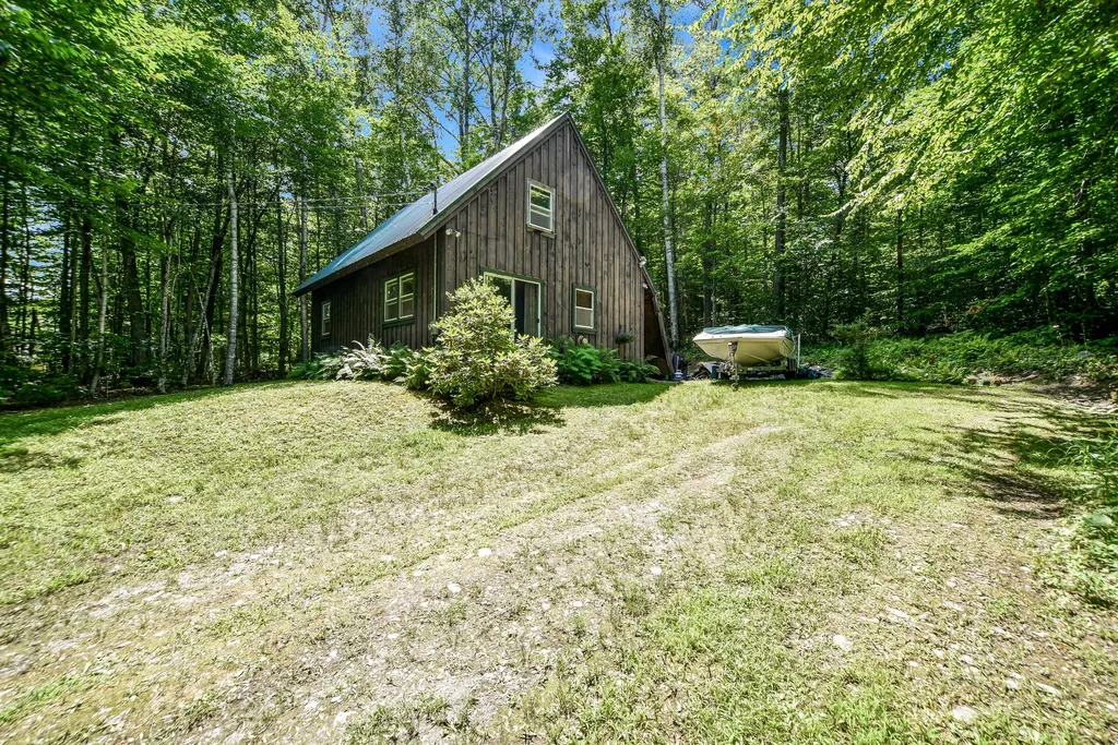 746 Great Moose Drive Hartland ME 04943