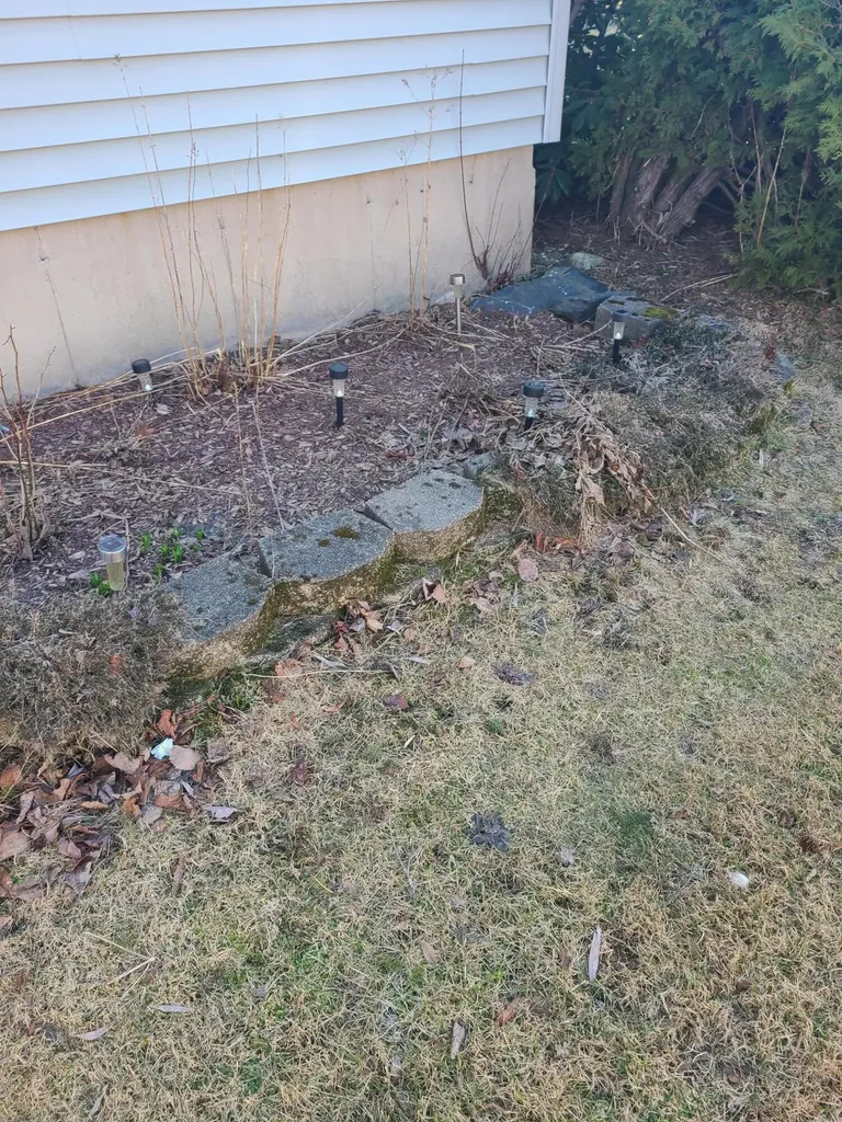 633 Kennebec Road Hampden ME 04444