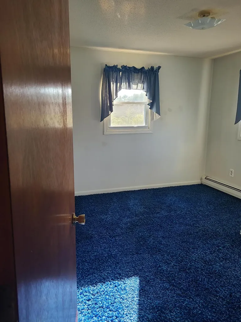 633 Kennebec Road Hampden ME 04444