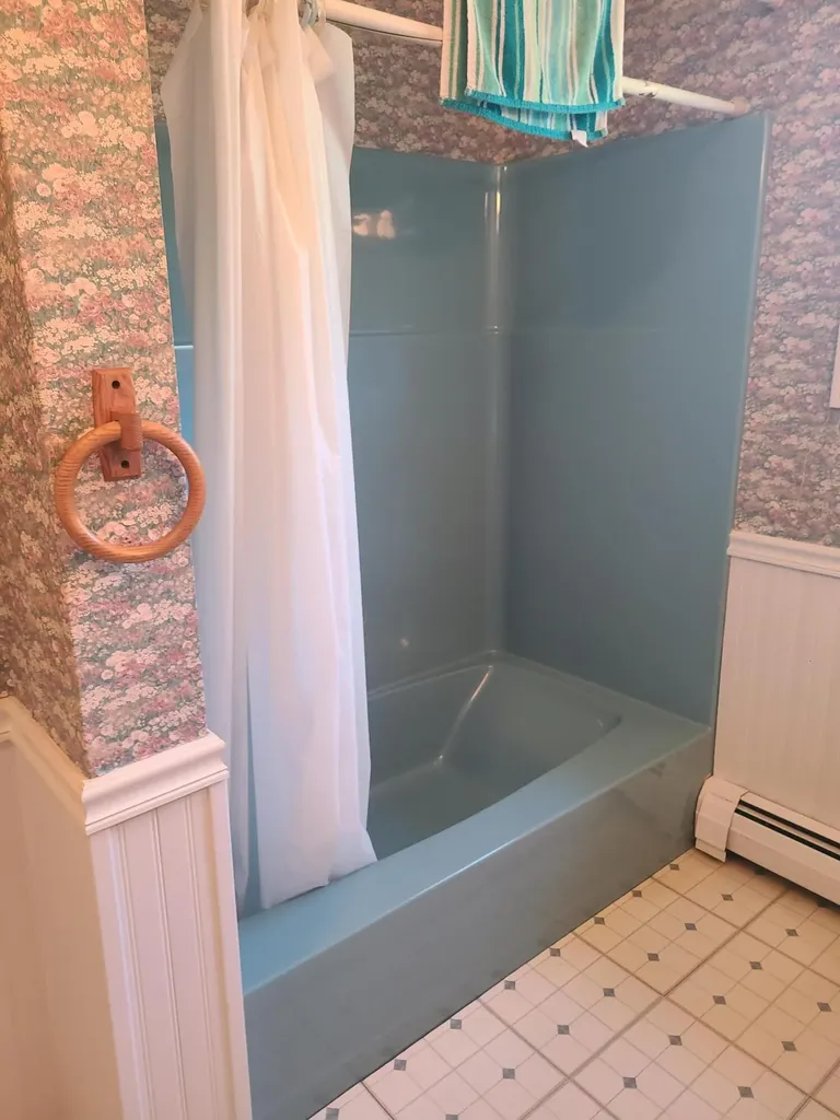 633 Kennebec Road Hampden ME 04444