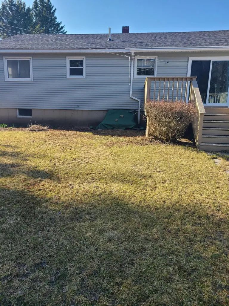 633 Kennebec Road Hampden ME 04444