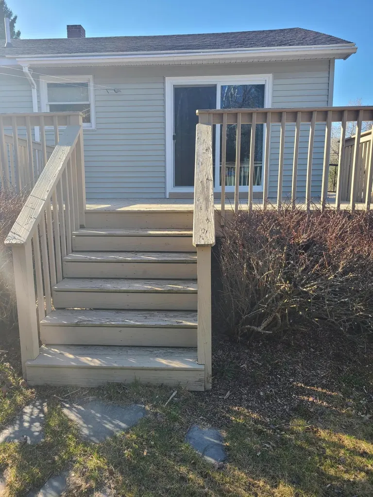 633 Kennebec Road Hampden ME 04444