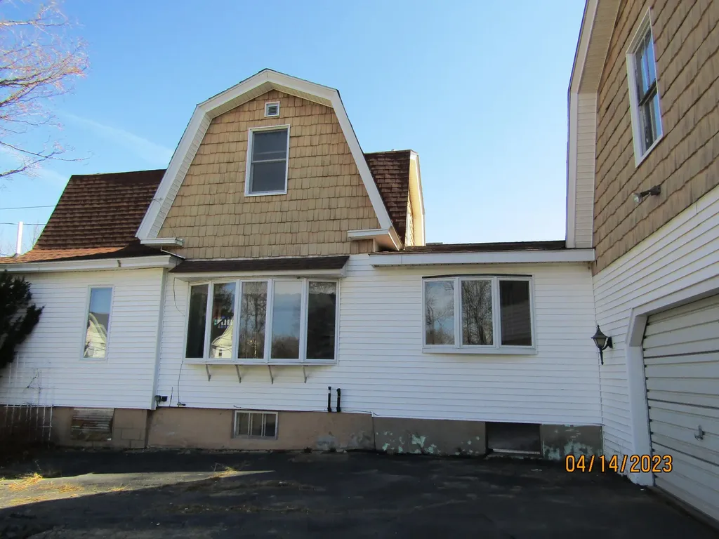 8 Belmont Street Milo ME 04463